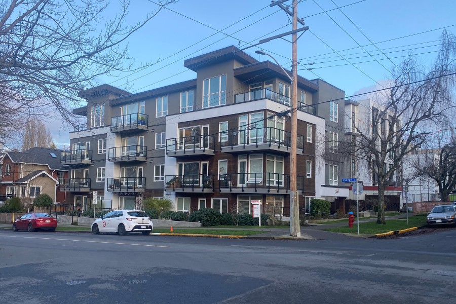 300 Michigan Condos, a commercial project, seen from exterior of the building, designed by Alan Lowe Architecture.