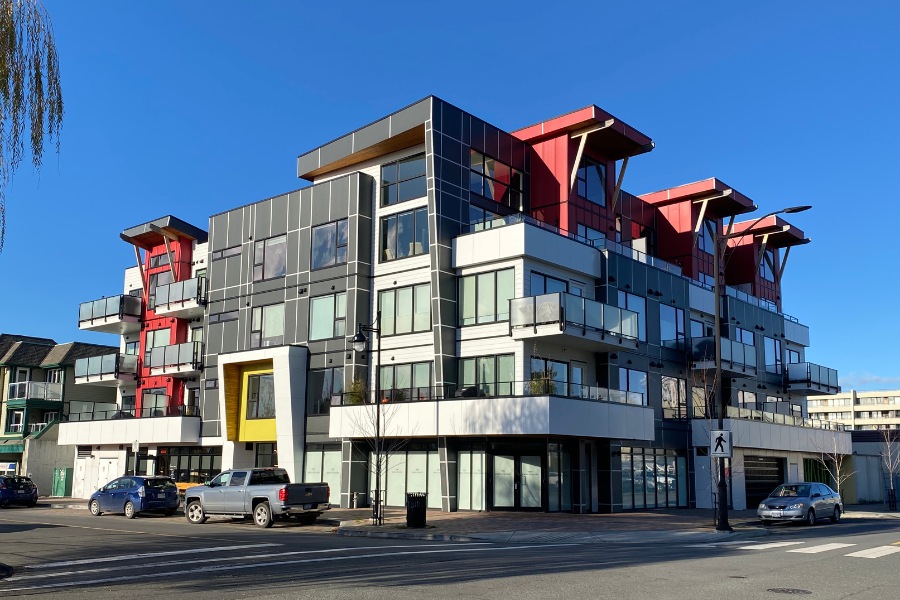 2526 Bevan Ave condos, designed by Alan Lowe Architecture.